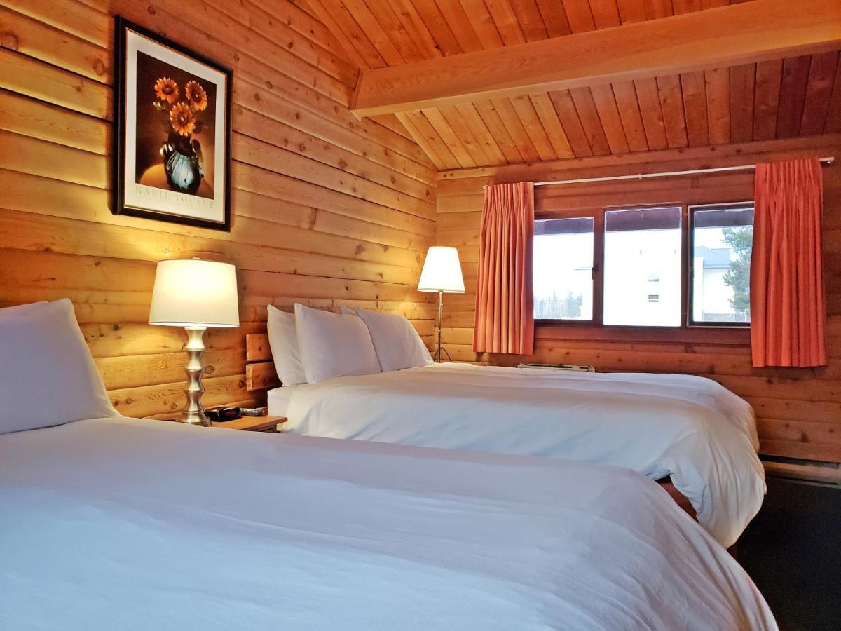 Rocky Inn Valemount Ngoại thất bức ảnh